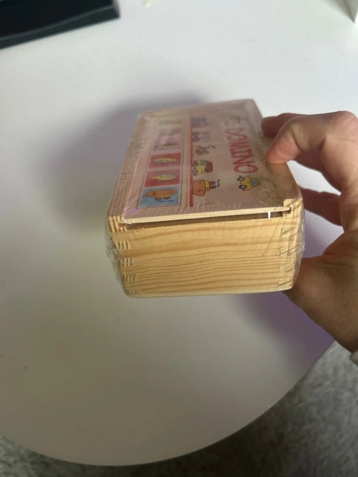 Domino en bois - photo numéro 2