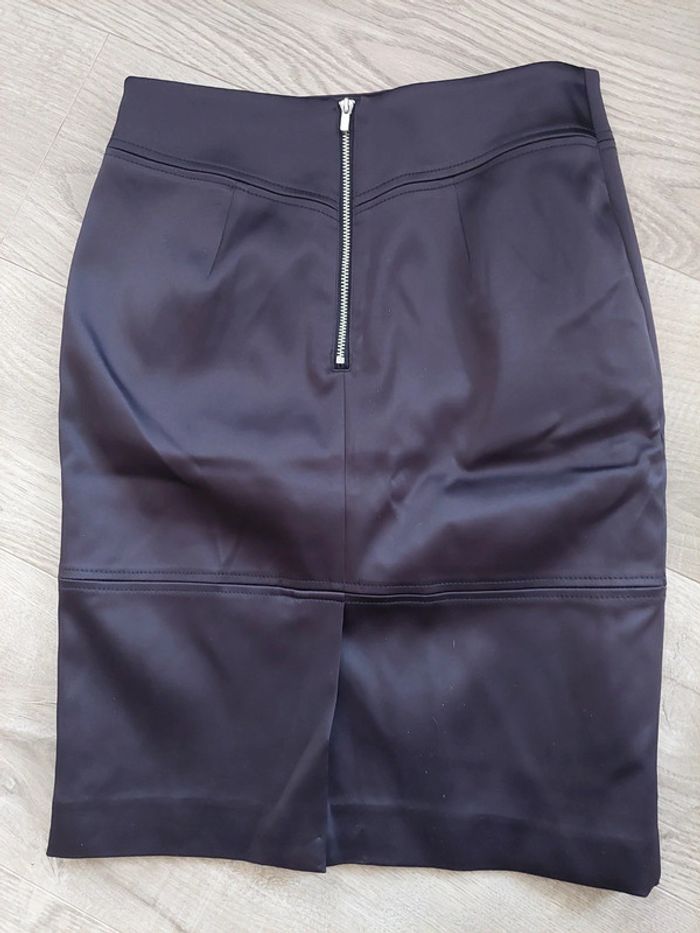 Jupe crayon neuve bleu marine satin avec étiquette h&M t36 - photo numéro 3