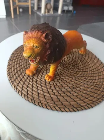 Lion jouet