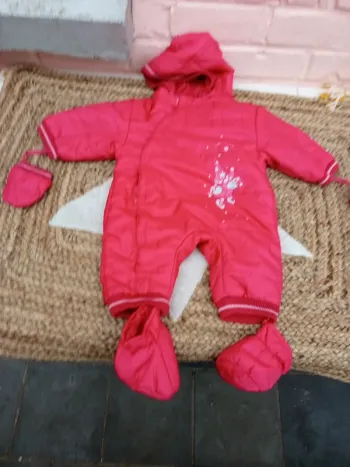 Manteau a capuche 3mois