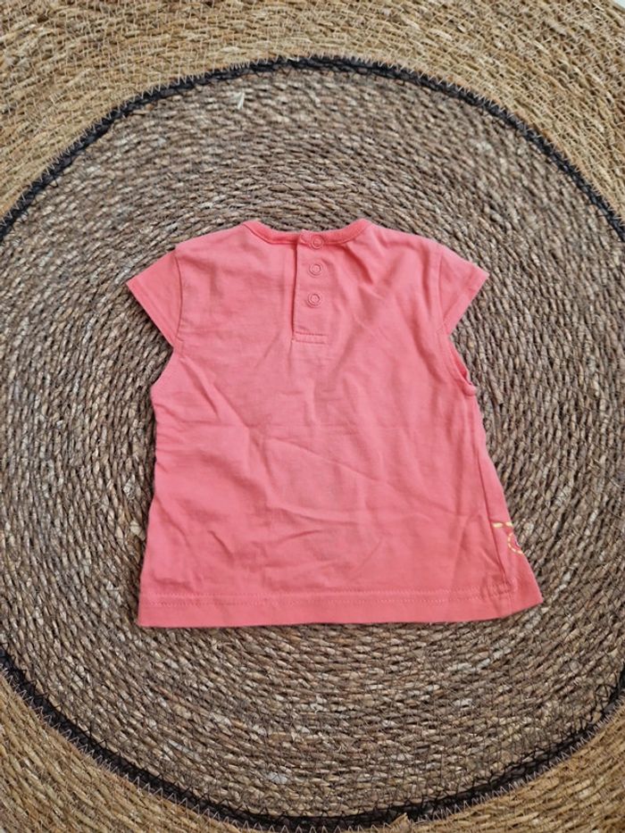 Joli tee-shirt manches courtes taille 3 mois - photo numéro 2