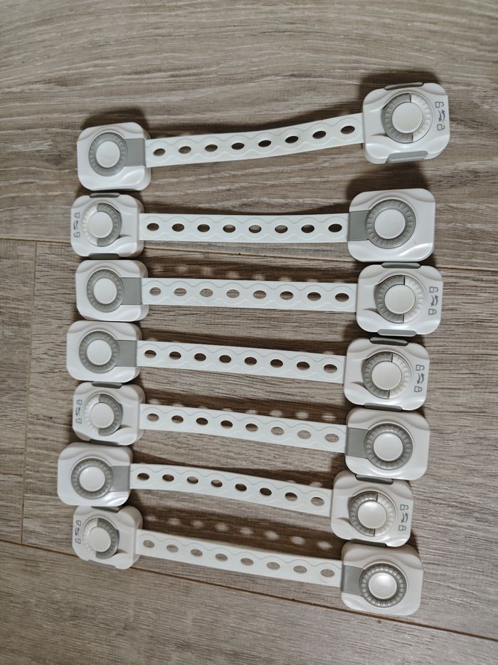 Lot de bloque porte
