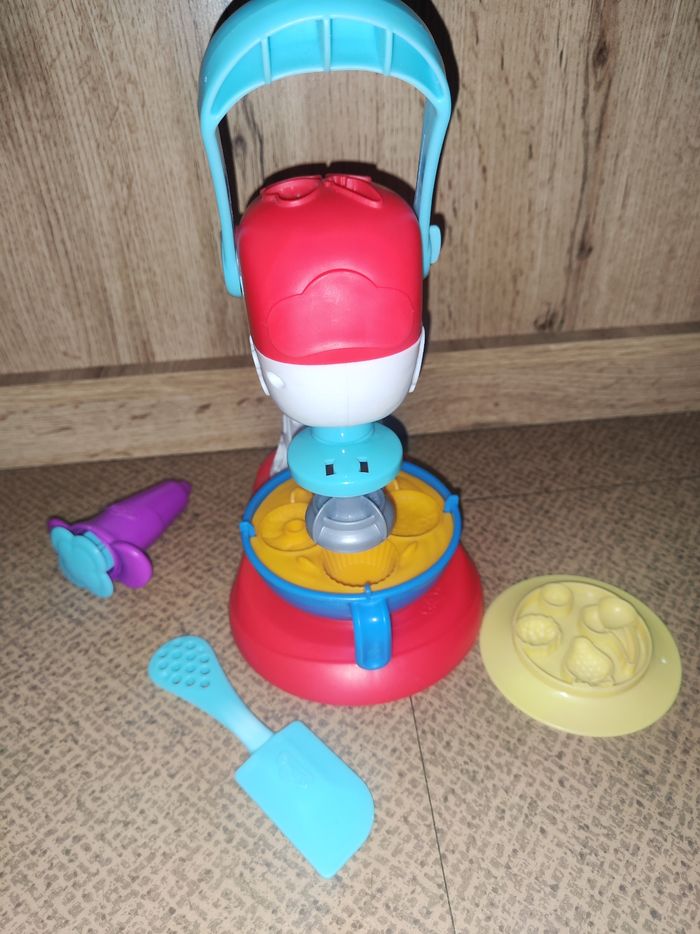 Robot patissier play doh - photo numéro 3