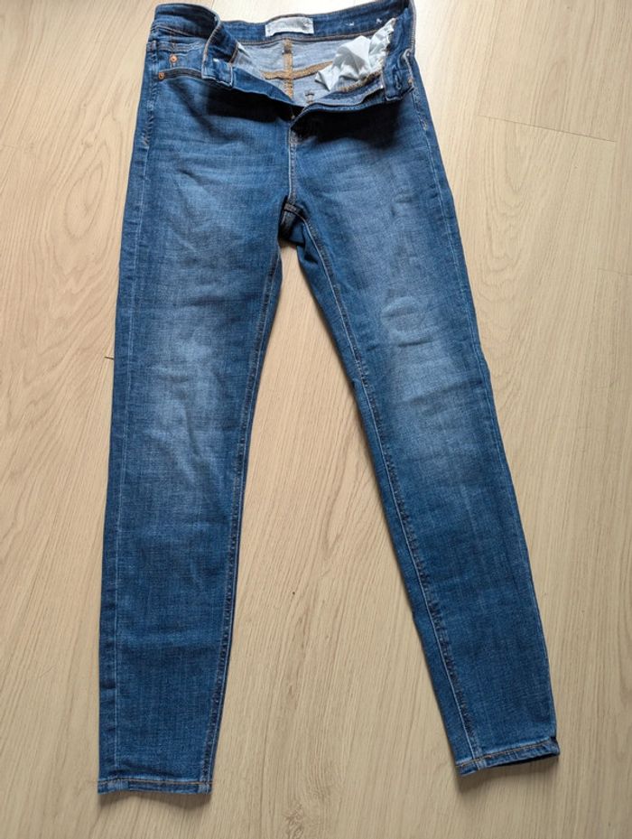 Jean stradivarius