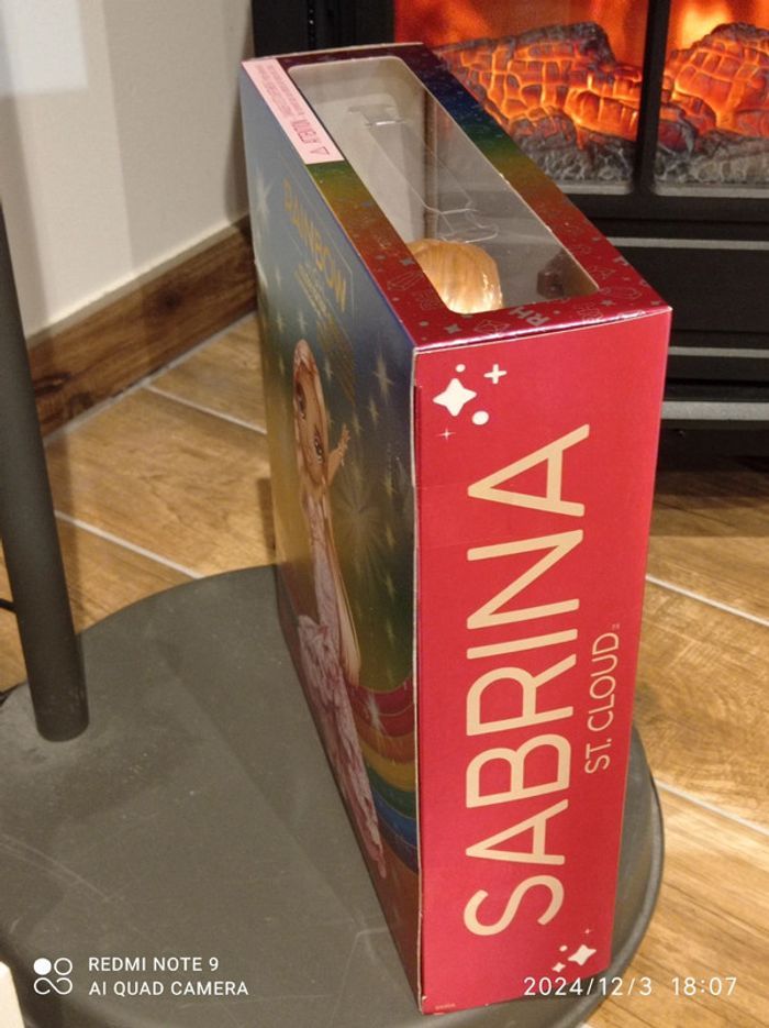 Sabrina St Cloud, Rainbow High - photo numéro 3