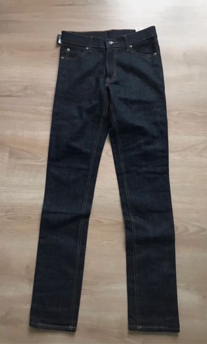 Jeans Cheap Monday Tight. Unisex. Slip Fit. taille W26 L32. - photo numéro 3