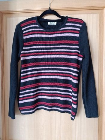 Pull rayé