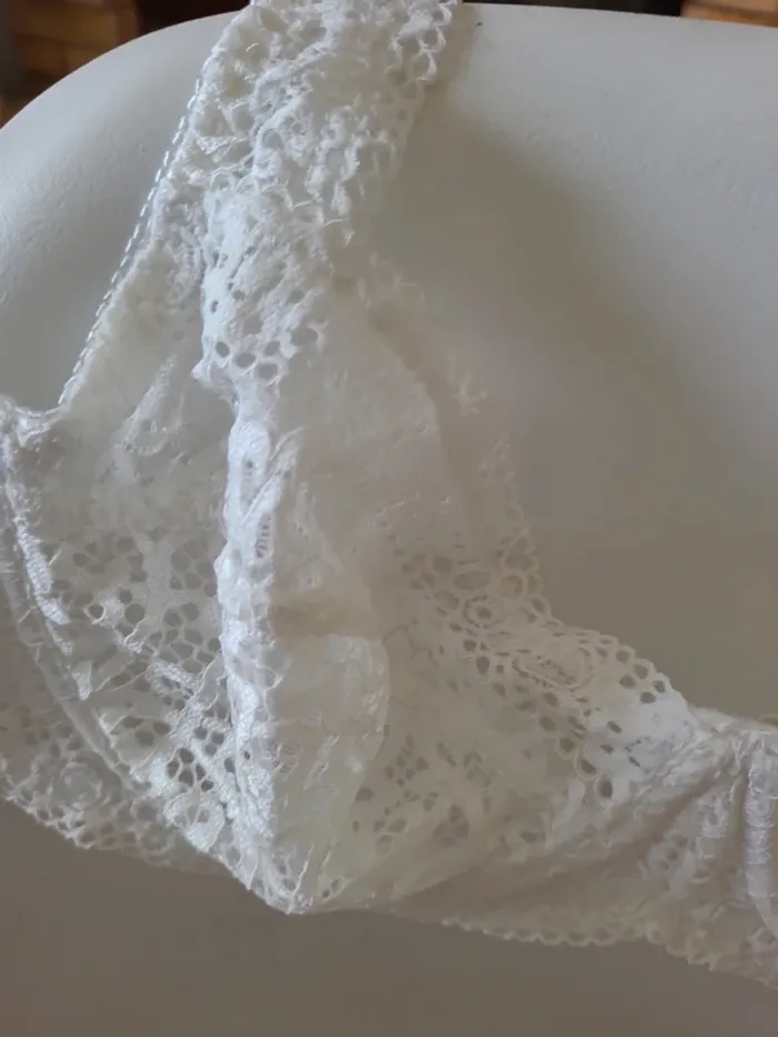 Soutien gorge dentelle - photo numéro 2