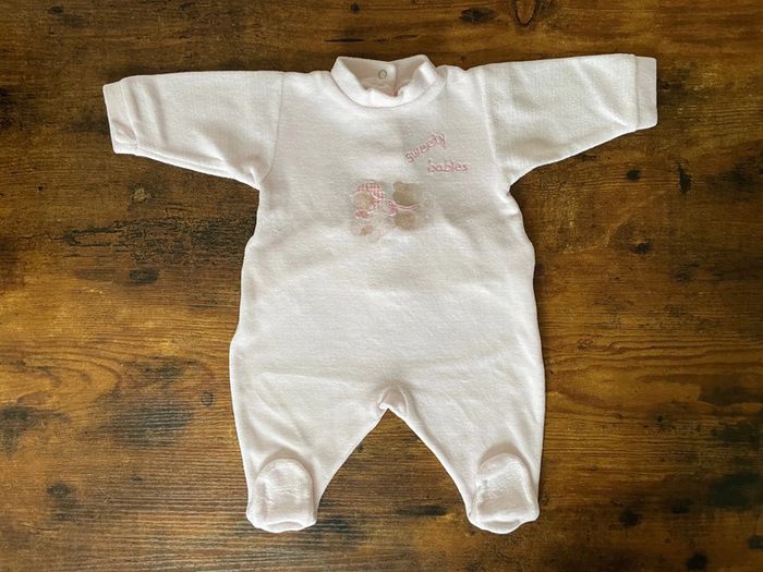 Pyjama en velours à col montant