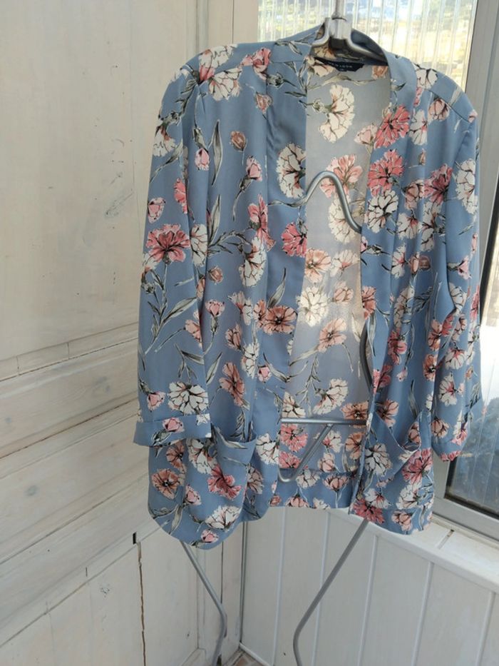 Gilet fleuri - photo numéro 2