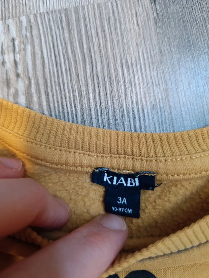 Pull fille taille 3 ans marque kiabi - photo numéro 2