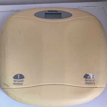 Pèse pouf