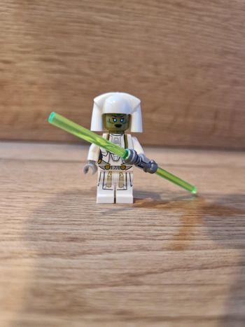 Figurine type lego Jedi Consulaire star wars