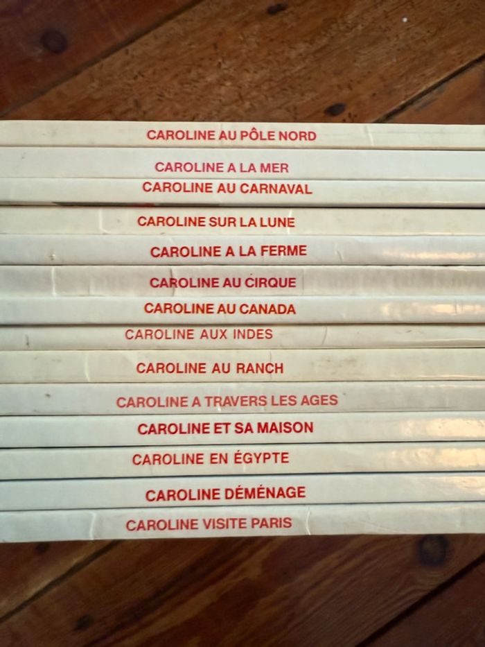 État satisfaisant - Lot de 14 livres bd albums Hachette Caroline Pierre Probst - photo numéro 5