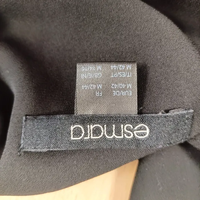 Top bicolore à fines bretelles Esmara noir blanc rose taille 42/44 A907 - photo numéro 5