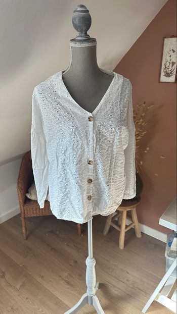 🍃 Blouse blanche effet broderie anglaise – Promod – Environ taille 42 – Bon état