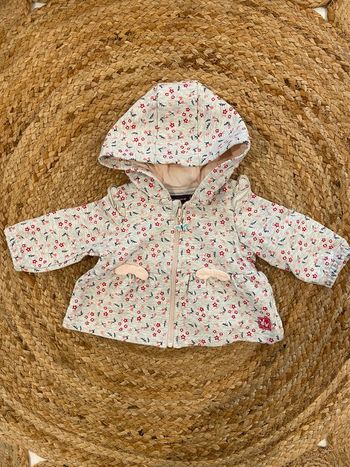 Pull à capuche bébé 3 mois