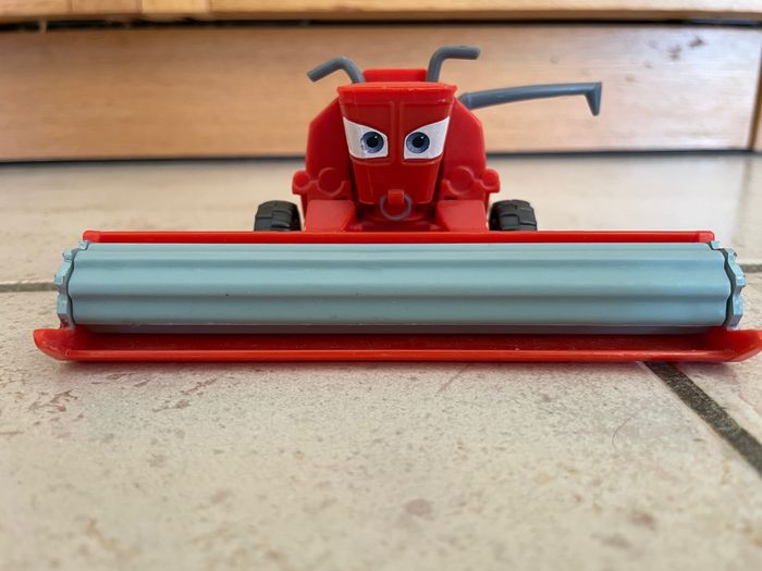 Frank Cars (original Mattel) en plastique - photo numéro 1