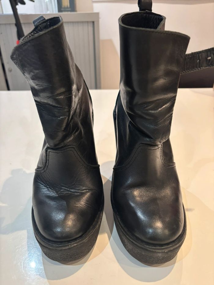 Bottines en cuir a semelle compensées taille 38 pierre Hardy - photo numéro 2