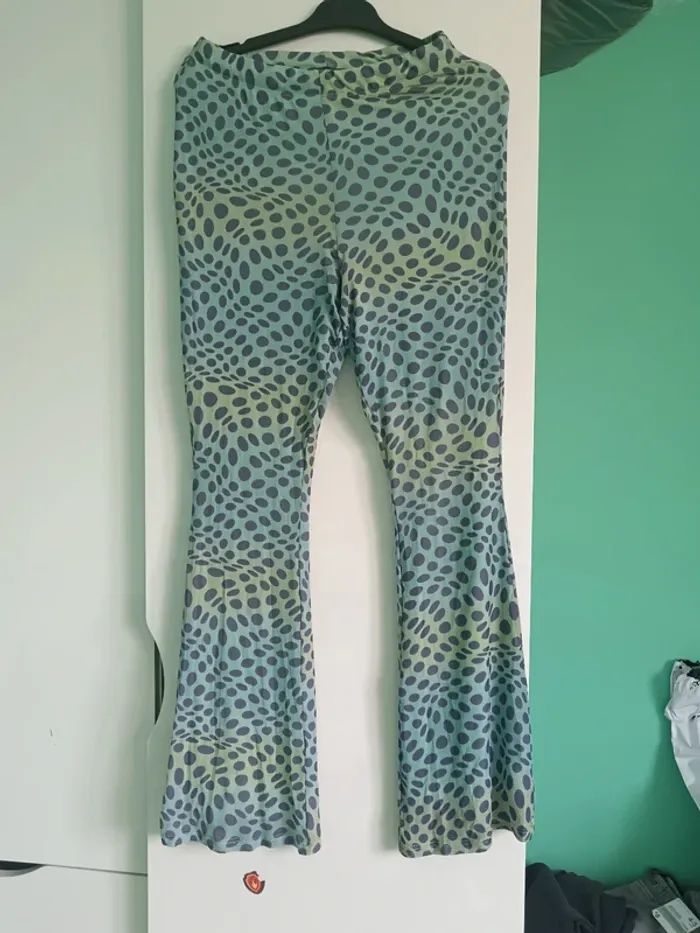 Pantalon vert bleu à pois bleu et pattes d'éléphant Taille S Primark