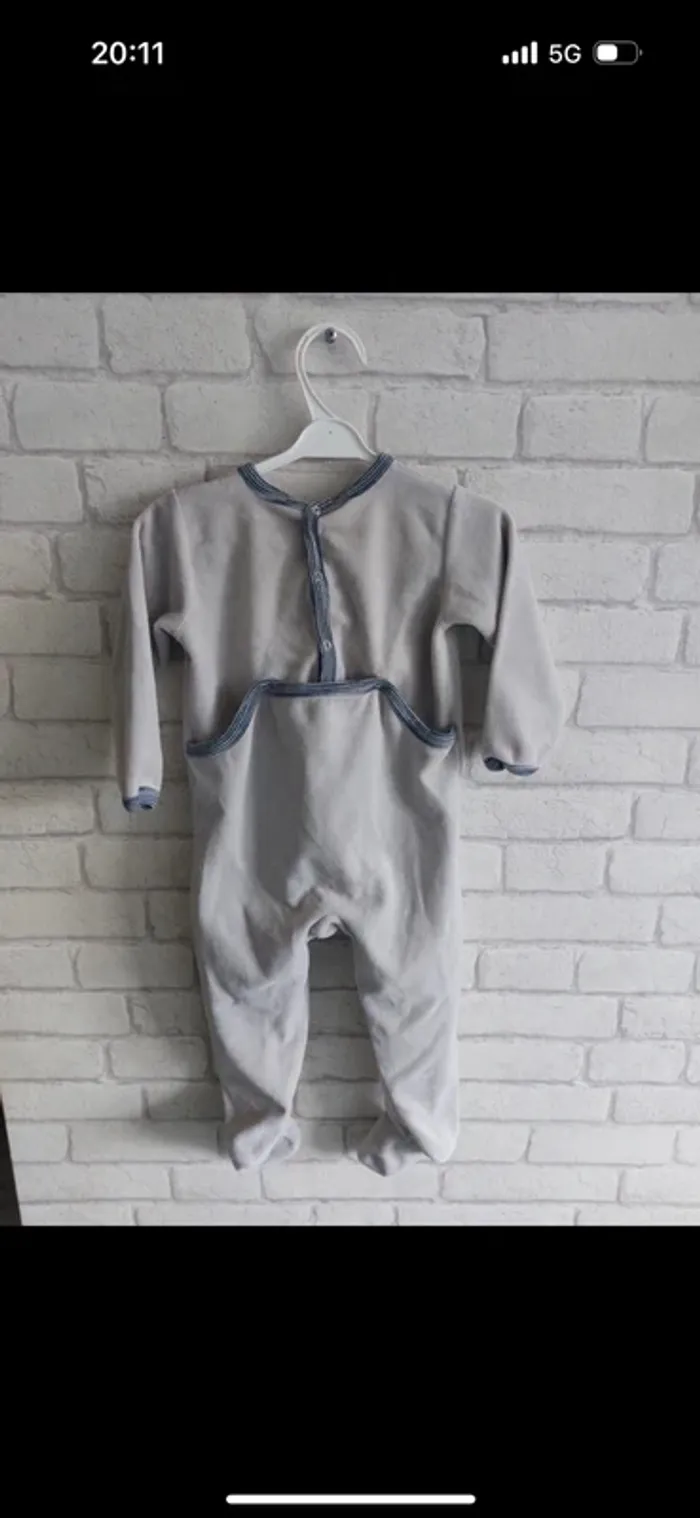 Pyjama Petit Bateau taille 24 mois - photo numéro 2