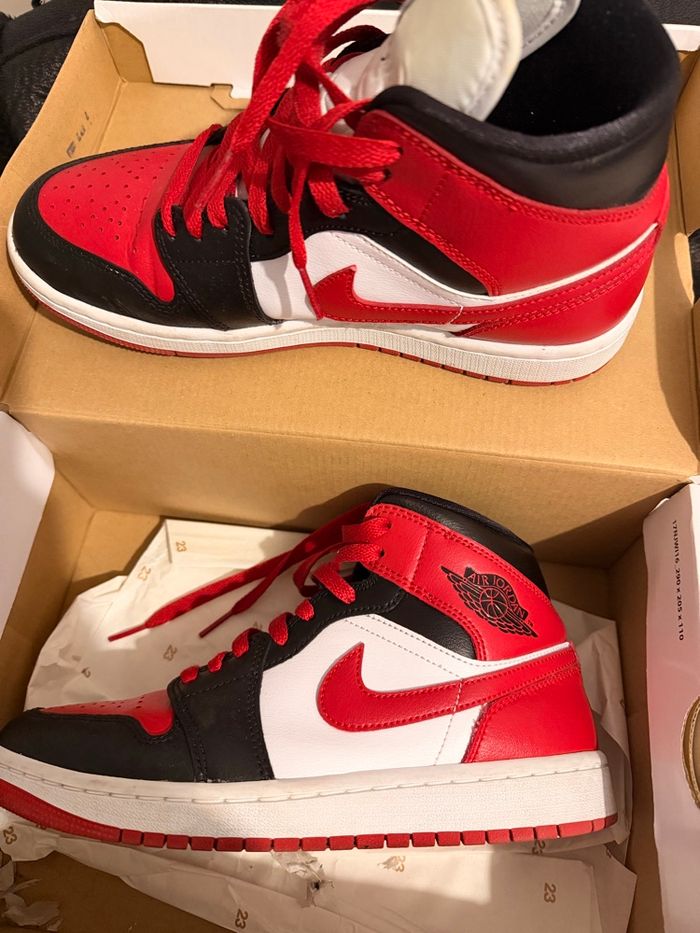 Jordan air 1 mid - photo numéro 2