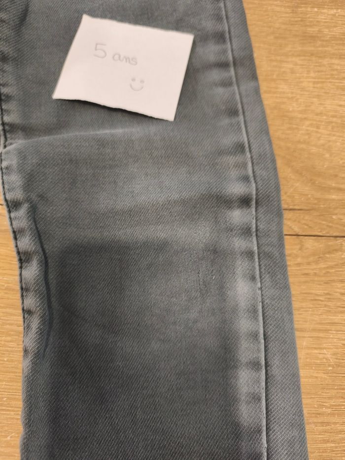 Jeans gris - photo numéro 4