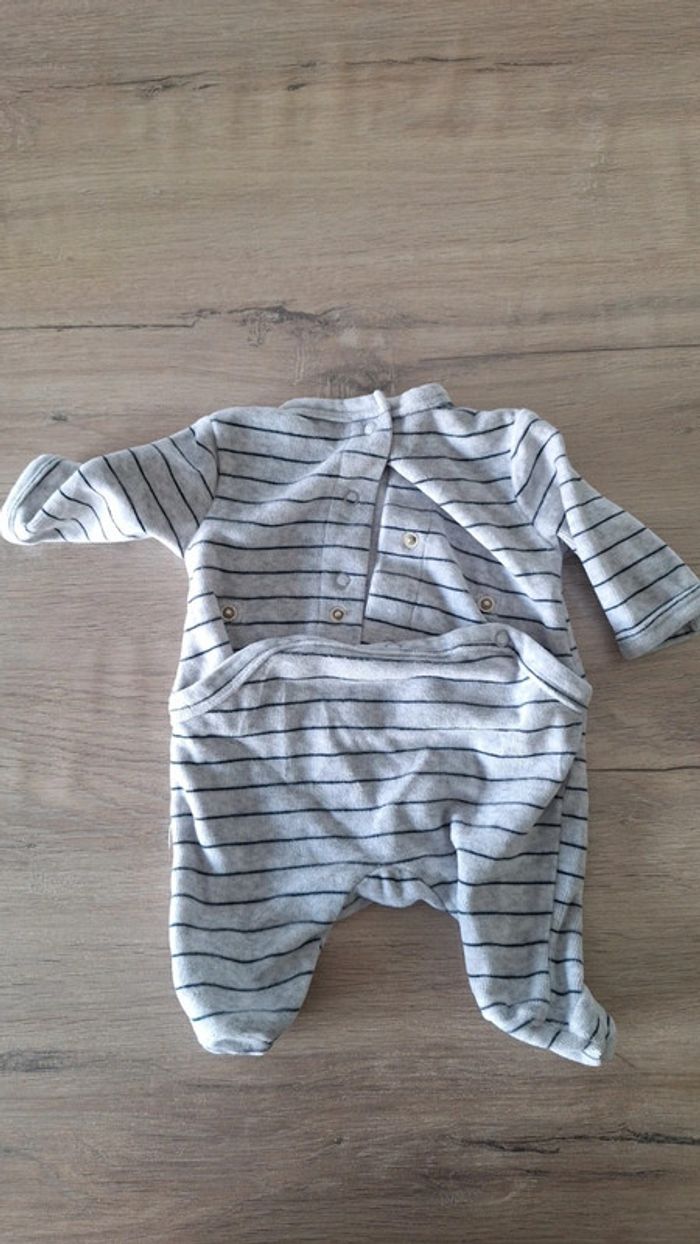 Pyjama - photo numéro 3