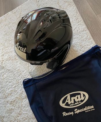 Casque Arai 🛵🛵 taille XS