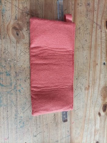 Trousse en feutrine orange à customiser