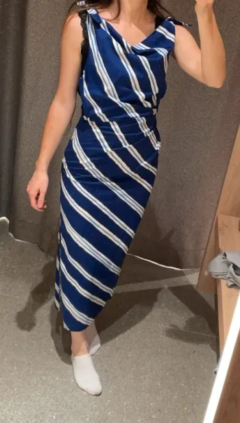 Magnifique robe longue Mango neuve