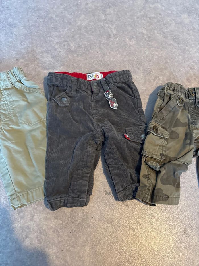 lot pantalons trois mois - photo numéro 3