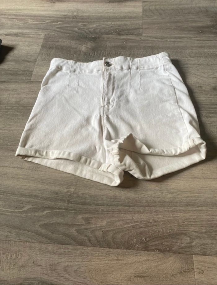 Short blanc - photo numéro 2