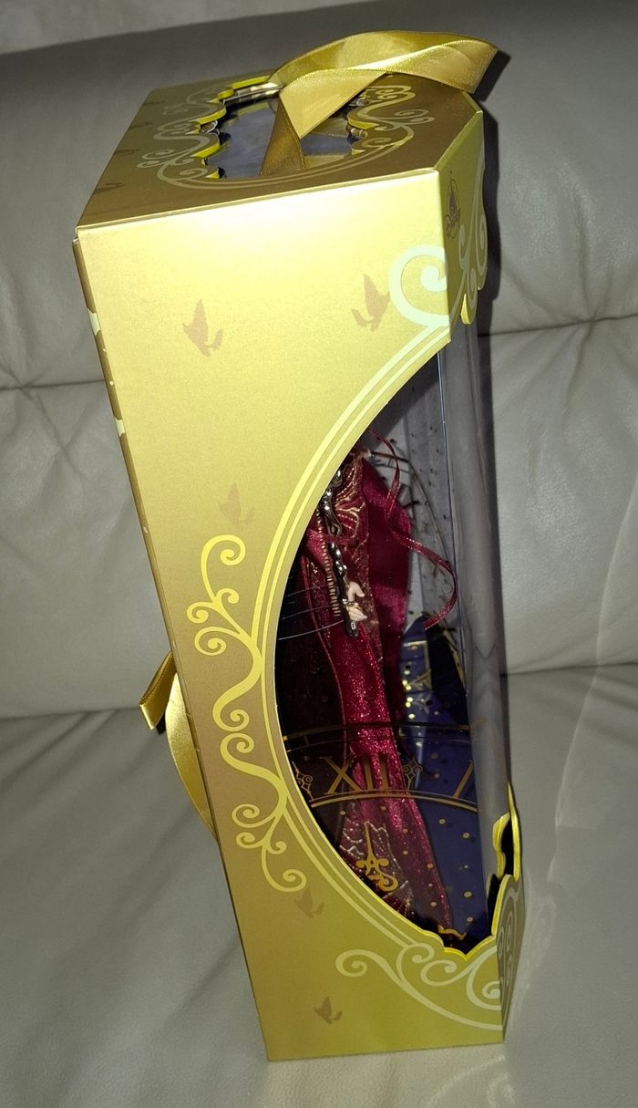 Poupée doll mère gothel disney raiponce - photo numéro 8