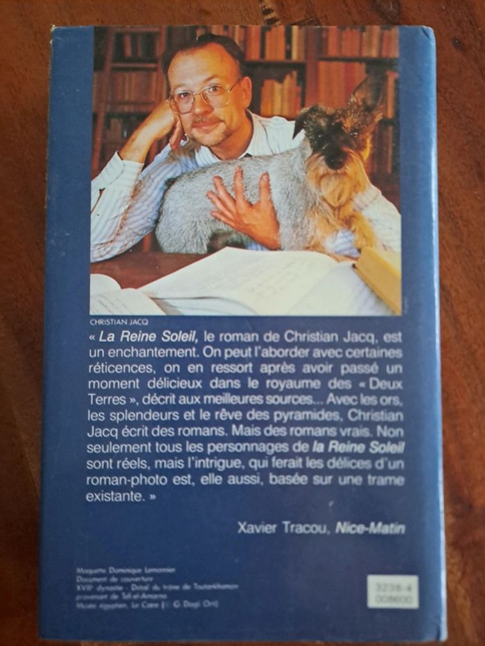Livre La Reine Soleil, Christian Jacq - photo numéro 2