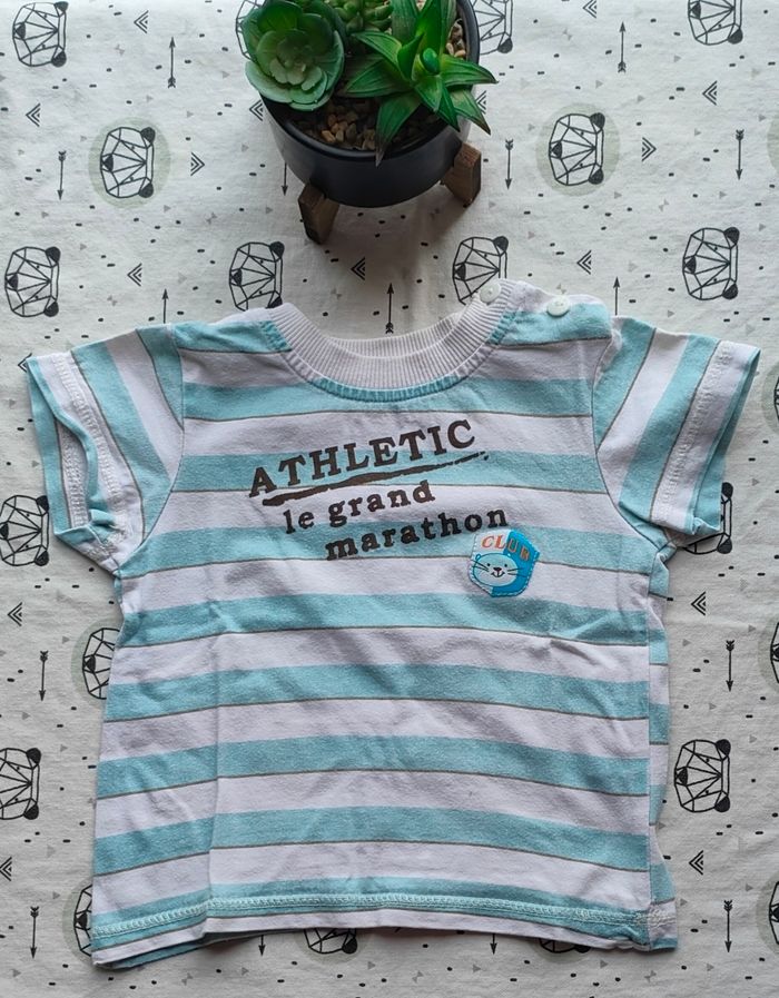 Lot de tee-shirts taille 24 mois/2 ans - photo numéro 2