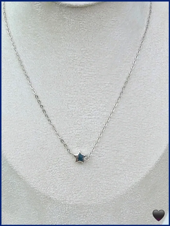 Collier étoile argenté discret tendance - photo numéro 2