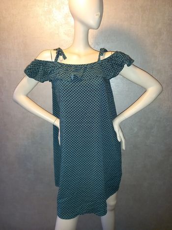robe verte à motifs noire in extenso taille 42/44