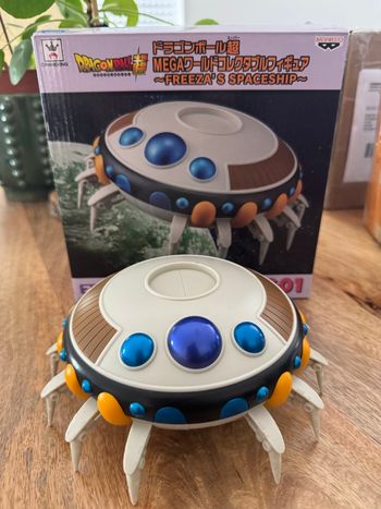 Vaisseau Freezer Spaceship Frieza freeza wcf