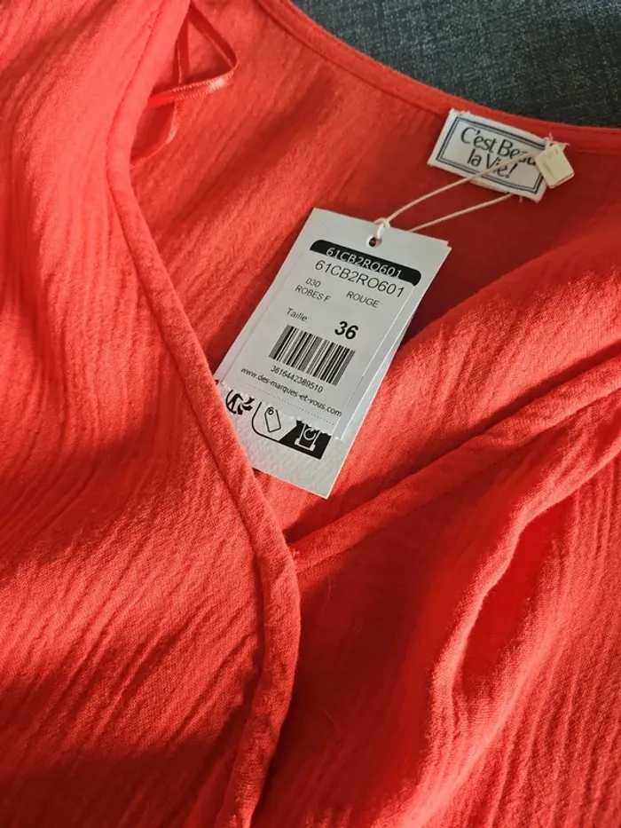 Robe  c'est beau la vie - photo numéro 3