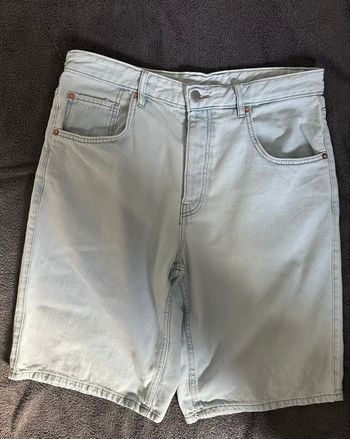 Short oversized en Jean Bleu Zara – Taille M – état impeccable– style streetwear/casual