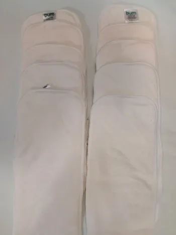 Lot de 10 inserts bumdiapers v2 neuf