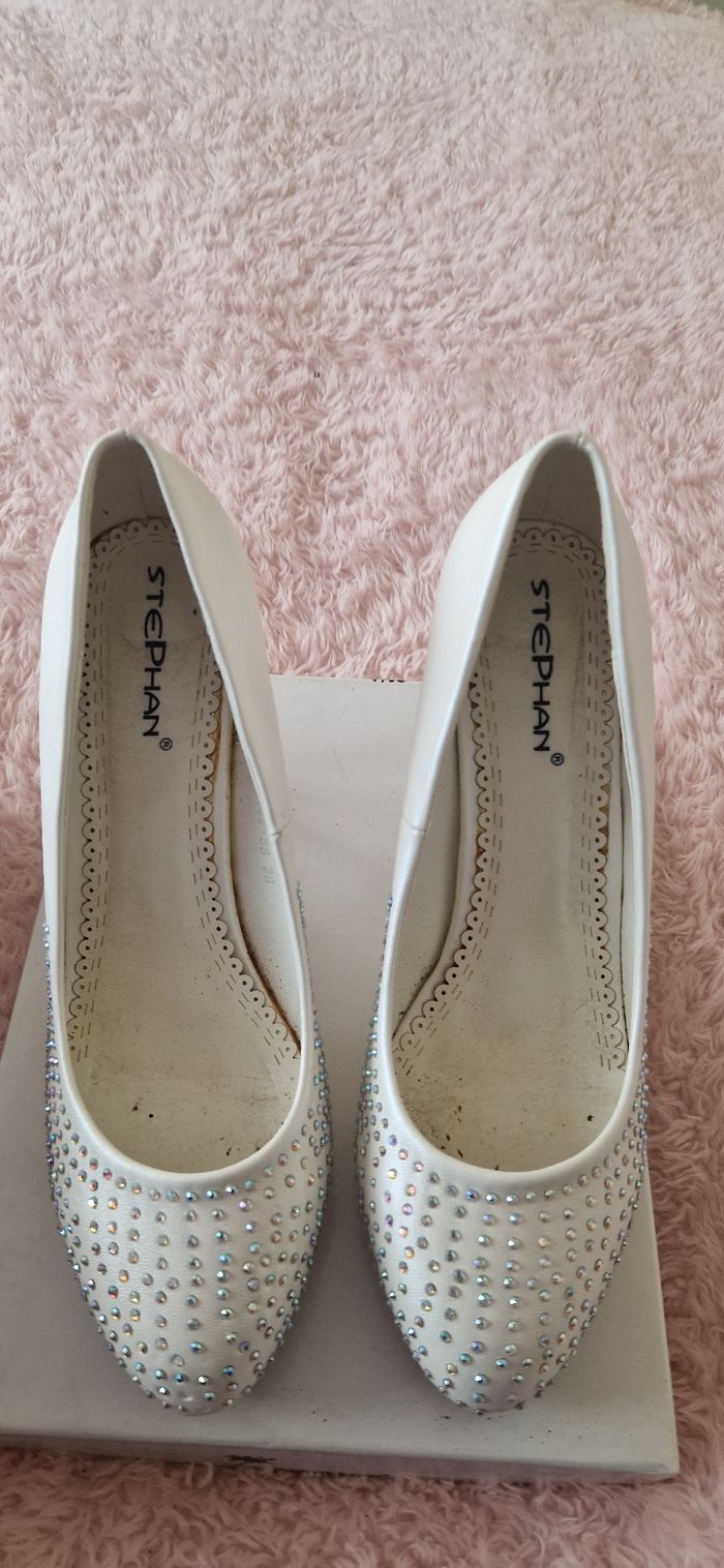 Chaussures à talons avec strass - photo numéro 3