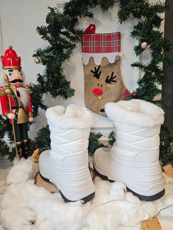 Lot chaussure d'hiver Hobibear et cache oreille - photo numéro 3