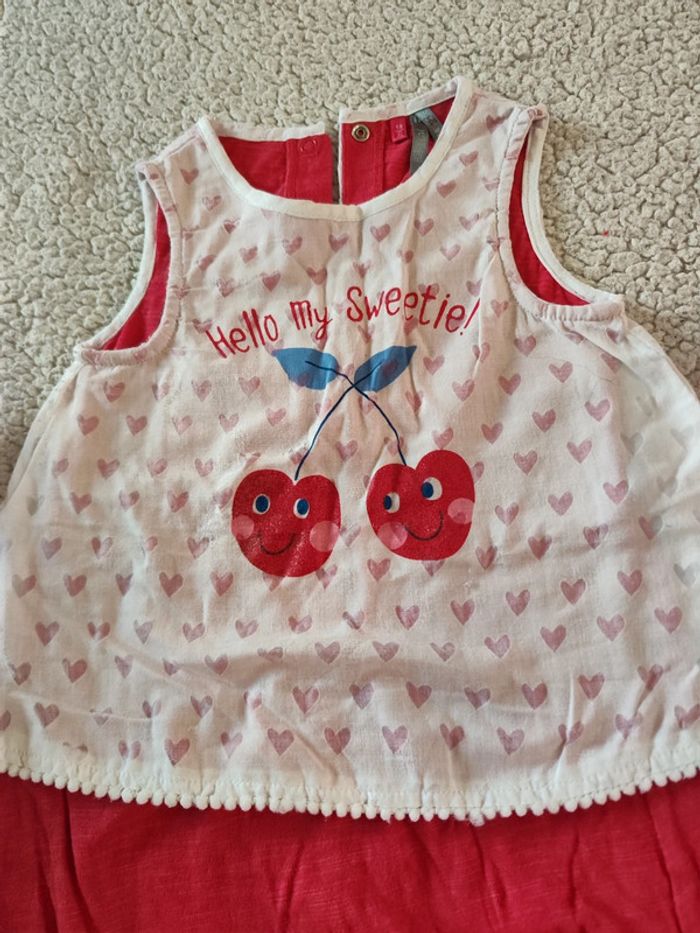 Combi short cerise 🍒 18 mois - photo numéro 2