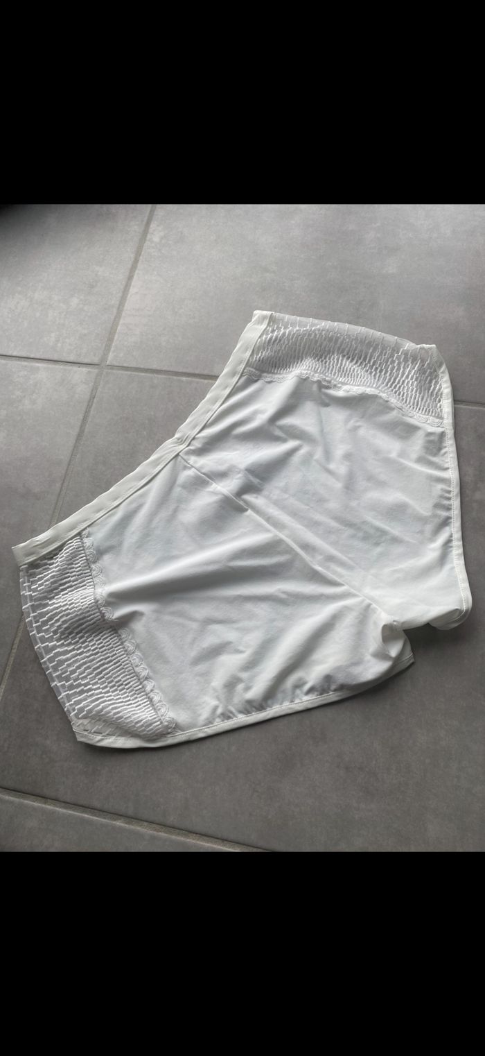 Short de nuit blanc Taille 40/42 - photo numéro 8