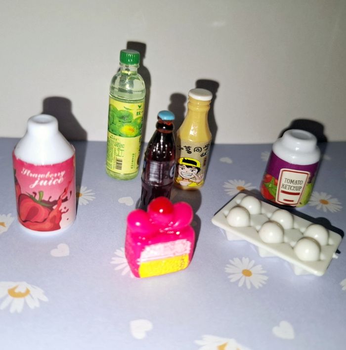 Poupée fait ses courses - photo numéro 5