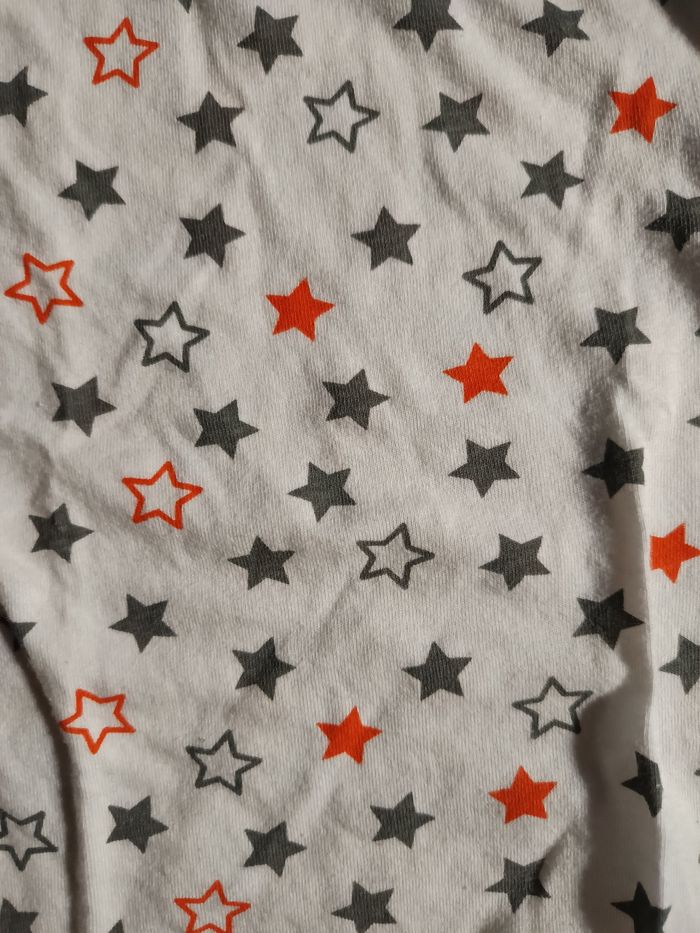 Body étoiles 12/18 mois - photo numéro 2