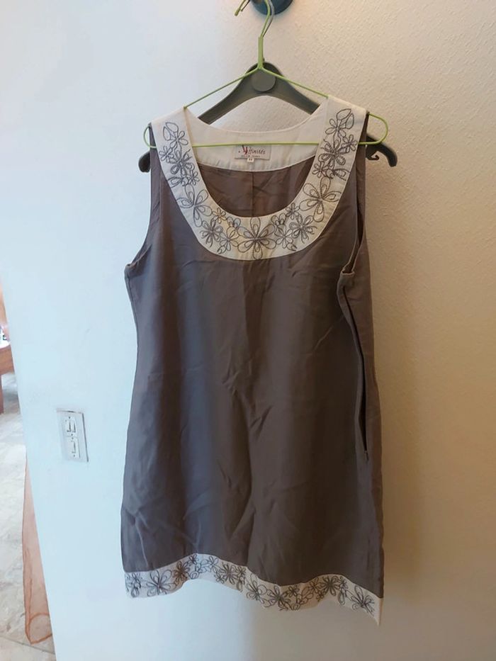 Robe Armand Thierry taille 44