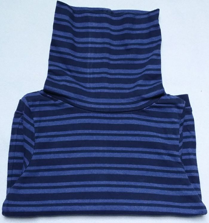 Pull col montant